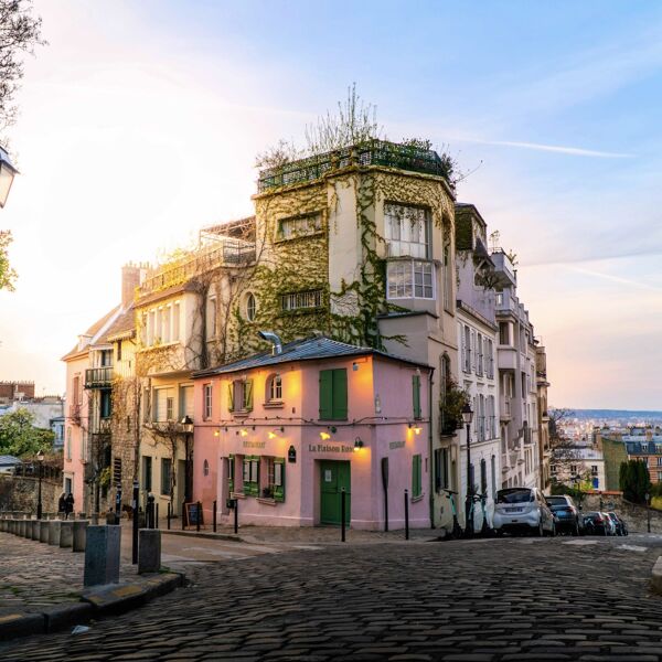 Paris Scavenger & Treasure Hunts