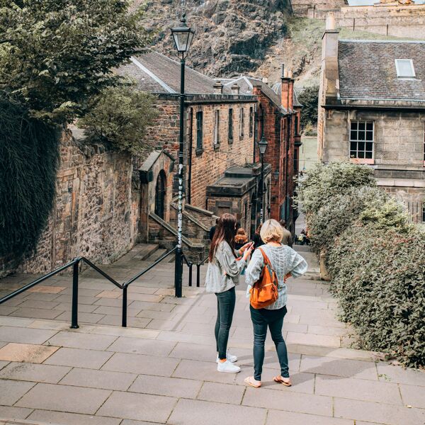 Edinburgh Treasure & Scavenger Hunts