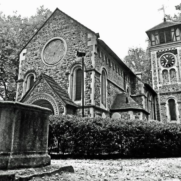 old_st_pancras_burial_ground.jpg
