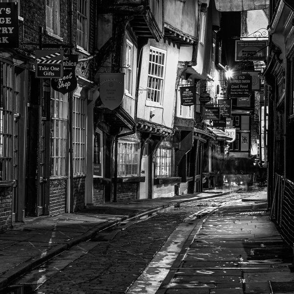 the_shambles_market_1.jpg