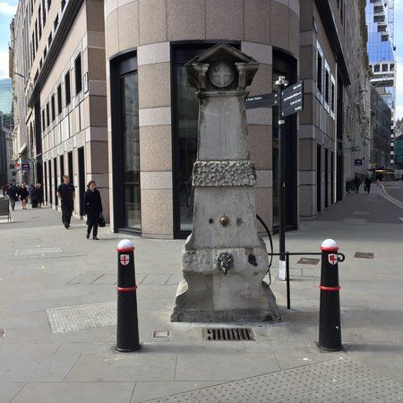 Aldgate Pump 7