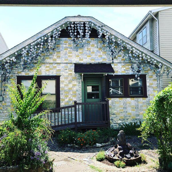Beer Can House 1