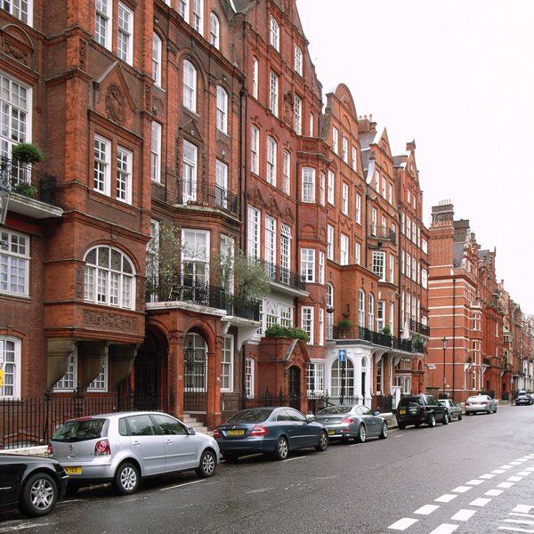 Cadogan_Square_Street_View
