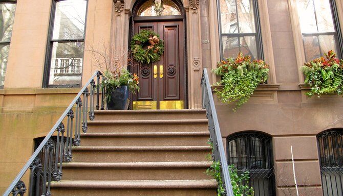 Carrie Bradshaw Apartment