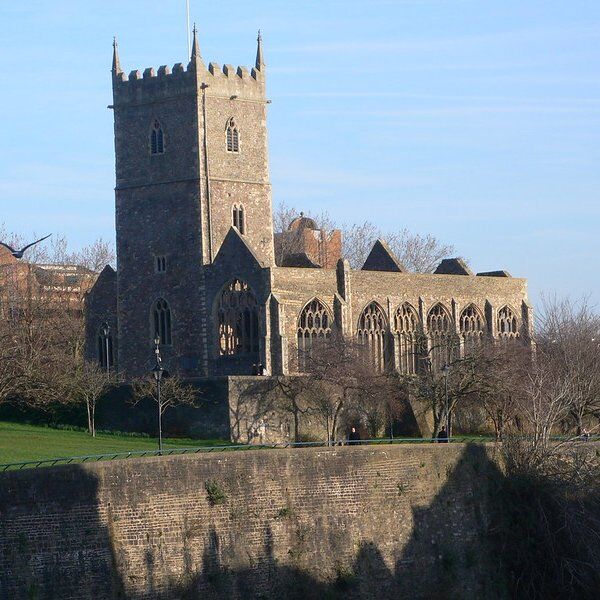 Castle-Park-Bristol-001