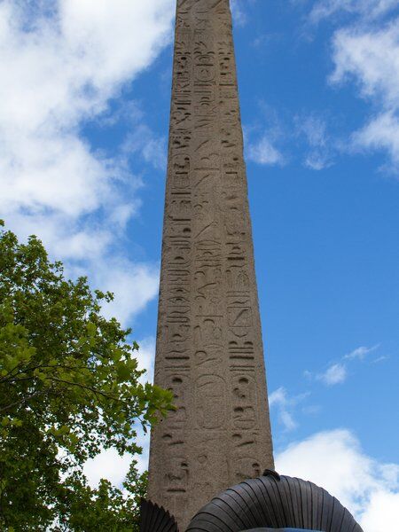 Cleopatra's Needle London 1