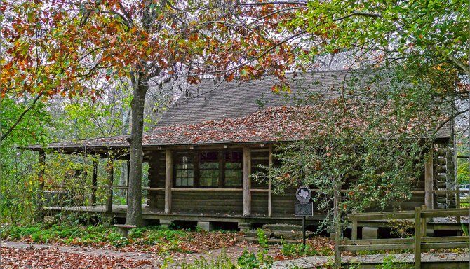 Edith L Moore Nature Sanctuary