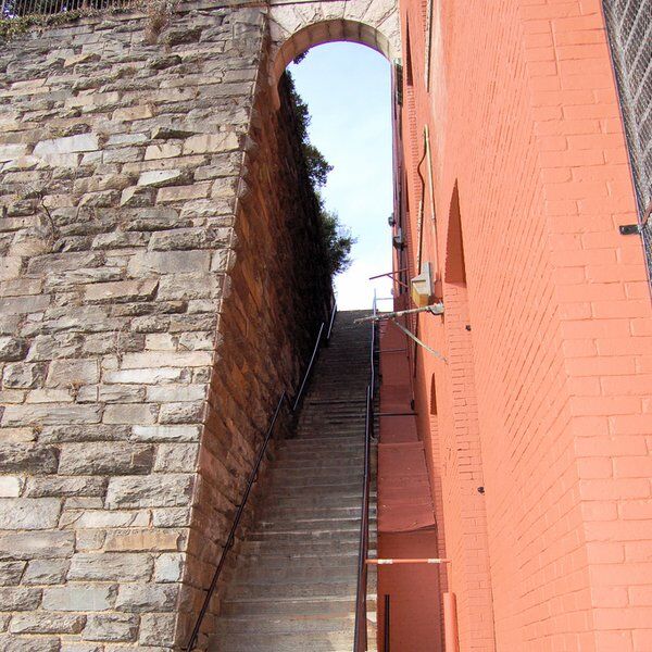 The_Exorcist_Stairs.jpg