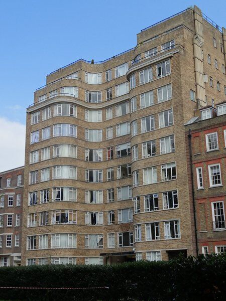 Florin Court - London, United Kingdom | CityDays