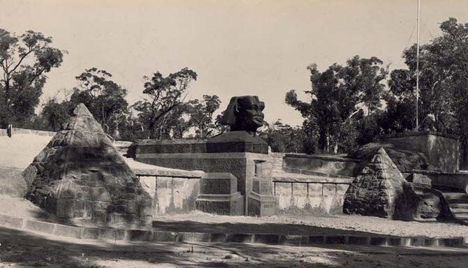 Sphinx Memorial
