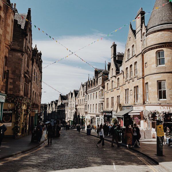 Best Things to Do in Edinburgh for Young Adults