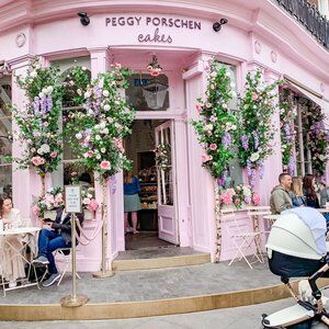 Your Guide to Cute Cafés in London: Where to Sip, Study & Snap in Style
