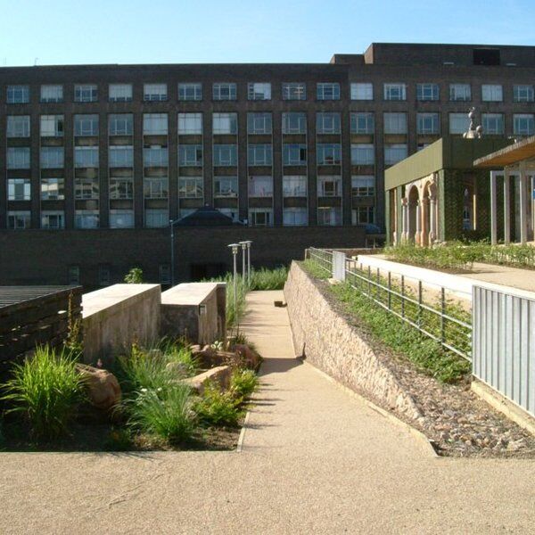 Rottenrow Gardens