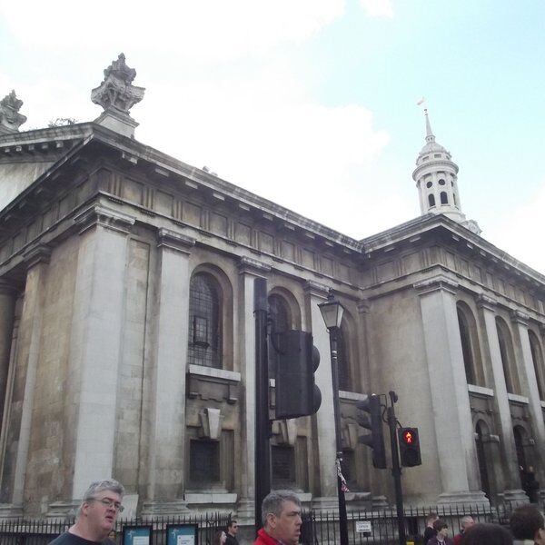 St-alfege-church-exterior_03