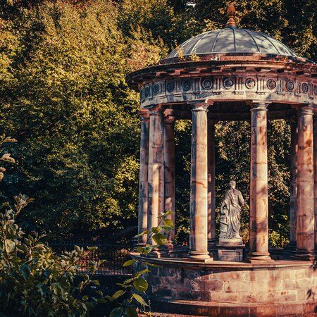St Bernard's Well 6