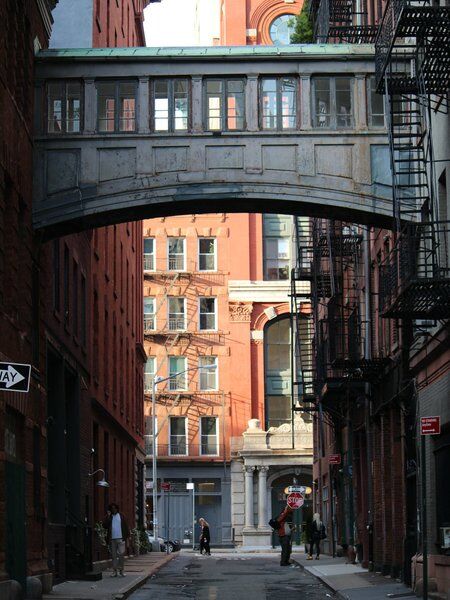 Staple Street Skybridge 1