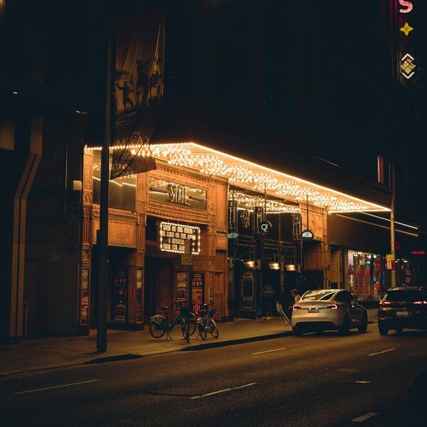 Sydney_State_Theatre_Streetview_Night