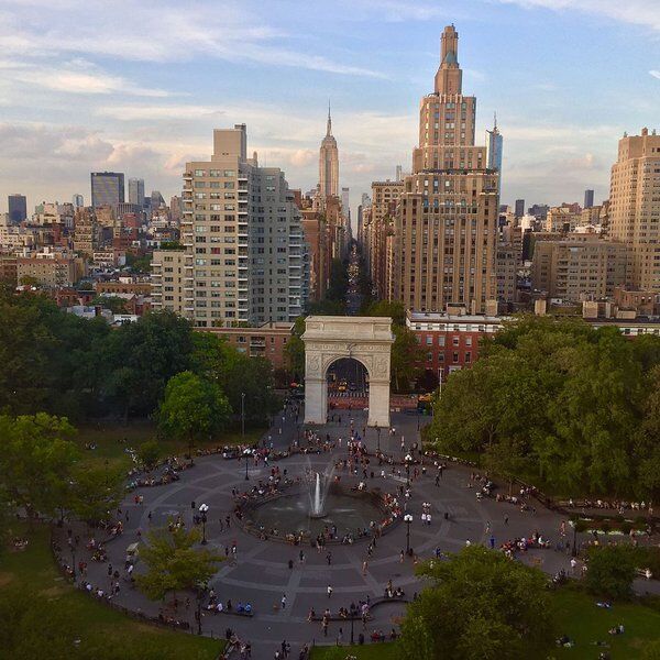 Hangman's Elm_Washington_Square_Park_2.jpg