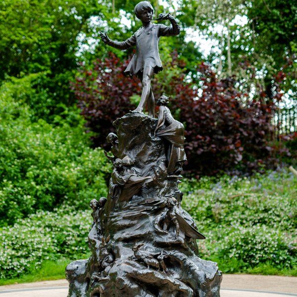 Peter Pan Statue