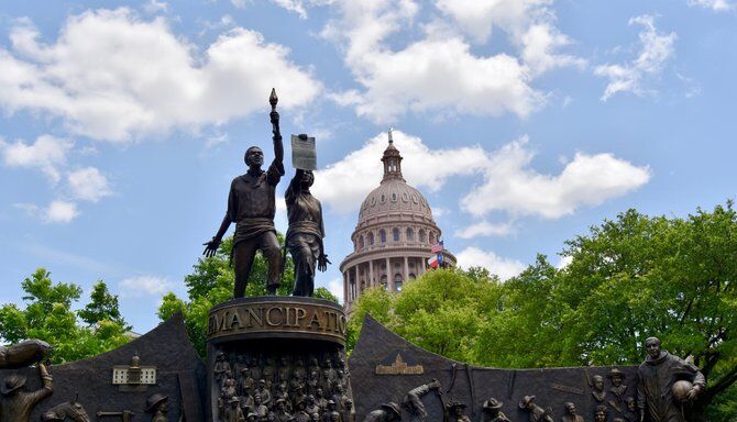 Scavenger & Treasure Hunt Scavenger & Treasure Hunt