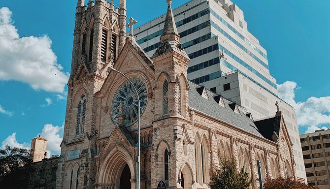 Scavenger & Treasure Hunt Scavenger & Treasure Hunt